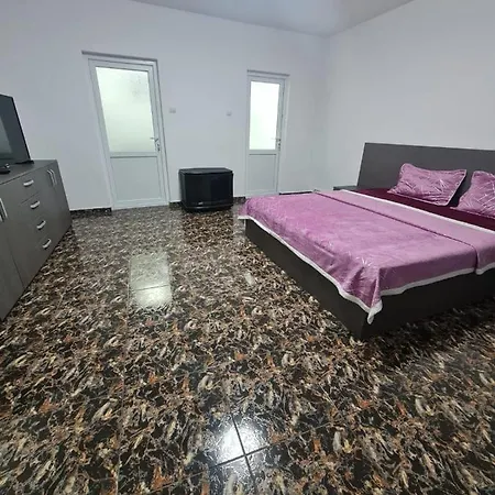 Appartamento Casa Complet Utilata Minim 2 Nopti *