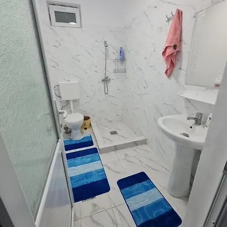 Appartamento Casa Complet Utilata Minim 2 Nopti Bucarest
