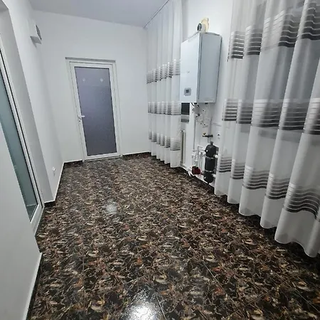 Casa Complet Utilata Minim 2 Nopti Apartament