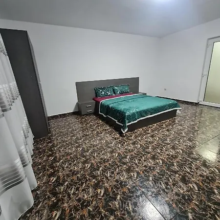 Casa Complet Utilata Minim 2 Nopti Apartament